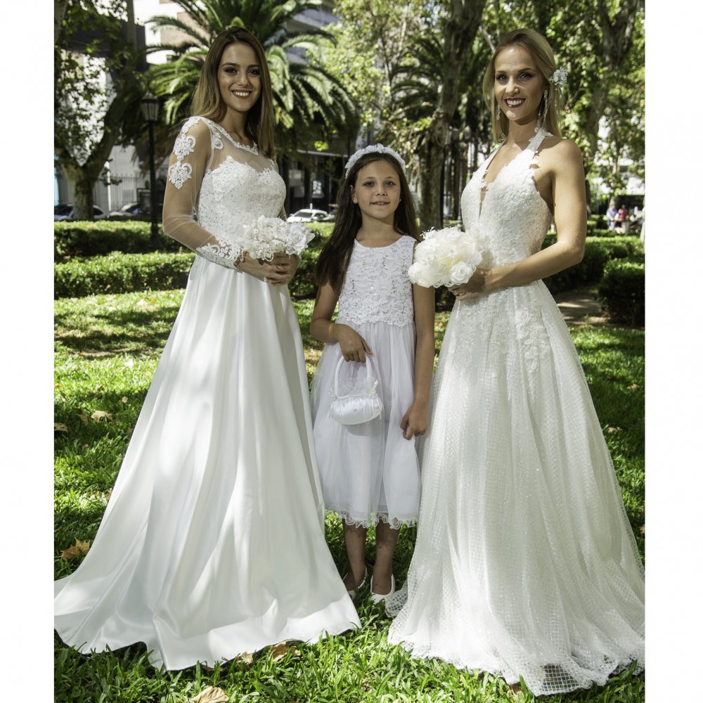 clarili-fiestas-vestidos-de-novias-y-cortejo